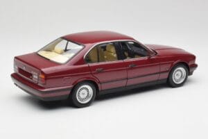 BMW 535i E34 Czerwony Minichamps 1:18 100024002 Metal — zdjęcie 3 z 8