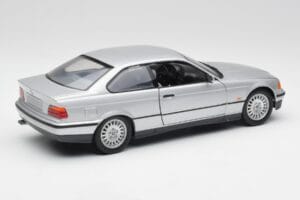 BMW 3 Series E36 Coupe Srebrny UT Models 1:18 180023321 Metal — zdjęcie 3 z 8
