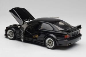 BMW E36 M3 GTR Street Cosmos Czarny UT Models 1:18 20481 Metal — zdjęcie 5 z 8