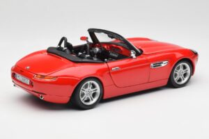 BMW Z8 E52 Roadster Jaskrawy Czerwony Bburago 1:18 12032 Metal — zdjęcie 3 z 8