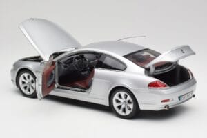 BMW 645Ci E63 Srebrny Kyosho 1:18 80430153285 Metal — zdjęcie 5 z 8