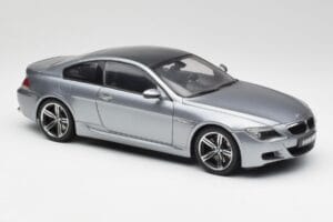 BMW M6 E63 Silver Szary Kyosho 1:18 08703GR Metal — zdjęcie 6 z 8