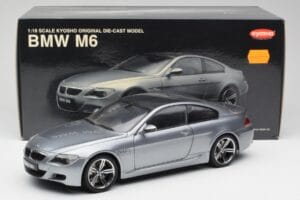 BMW M6 E63 Silver Szary Kyosho 1:18 08703GR Metal — zdjęcie 8 z 8