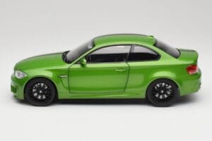 BMW 1 Series E82 Coupe Taiga Green Metallic Minichamps 1:18 110020024 Metal — zdjęcie 4 z 8