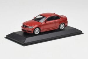 BMW 1M E82 Pomarańczowy Minichamps 1:43 413020023 Metal — zdjęcie 2 z 5