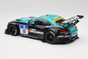BMW Z4 E89 GT3 BMW Team Vita4one #18 J. Klingmann / M. Wittmann ADAC 24 Hours Nurburgring 2012 Minichamps 1:18 151122318 Meta — zdjęcie 5 z 6