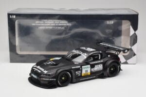 BMW Z4 E89 GT3 #19 Pixum C. Hurtgen / D. Baumann Spa 24 Hours Winner 2013 Minichamps 1:18 151132399 Metal — zdjęcie 6 z 6