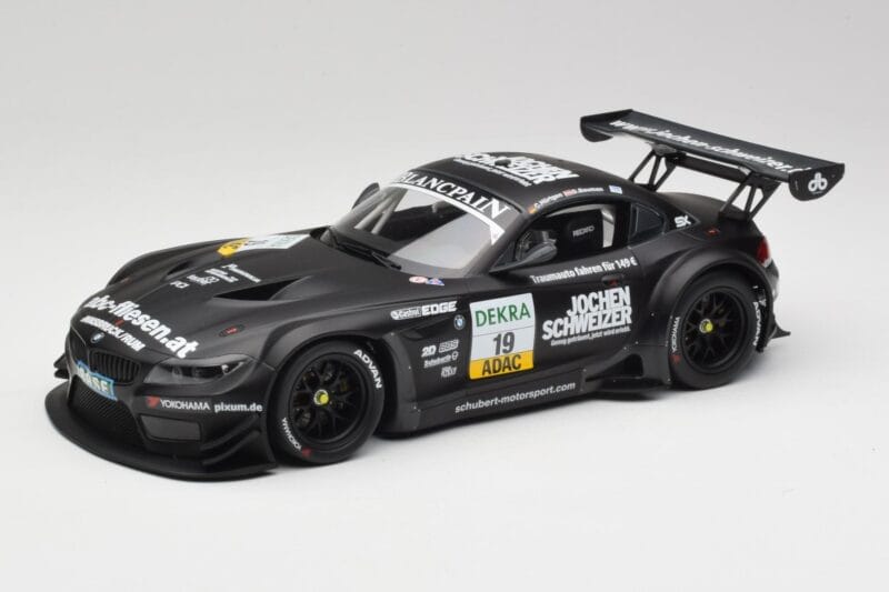 BMW Z4 E89 GT3 #19 Pixum C. Hurtgen / D. Baumann Spa 24 Hours Winner 2013 Minichamps 1:18 151132399 Metal