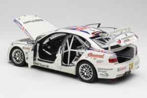 BMW E90 320si #1 A. Priaulx WTCC Champion 2006 Kyosho 1:18 80430429067 Metal — zdjęcie 5 z 8