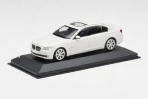 BMW 750Li F02 Biały Minichamps 1:43 80420445201 Metal — zdjęcie 2 z 5