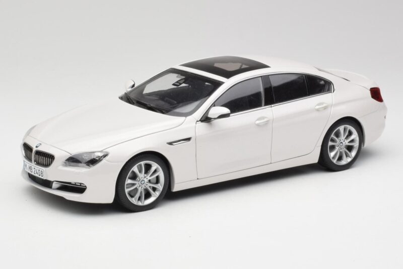 BMW 6 F06 Gran Coupe Mineral Biały Paragon 1:18 80432218741 Metal