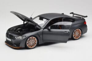 BMW M4 F82 GTS Frozen Szary Minichamps 1:18 80432411555 Metal — zdjęcie 2 z 8