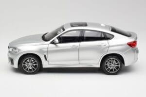 BMW X6 M F86 Srebrny Norev 1:18 183200 Metal — zdjęcie 4 z 8