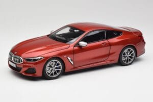 BMW M850i G15 Pomarańczowy Metallic Norev 1:18 183285 Metal