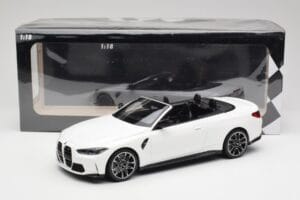 BMW M4 G82 Kabriolet Alpine White Minichamps 1:18 155021031 Metal — zdjęcie 6 z 6