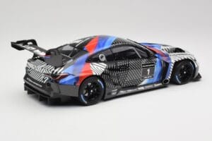 BMW M4 GT3 G82 #1 Test Version 2021 Minichamps 1:18 113222003 Metal — zdjęcie 3 z 8