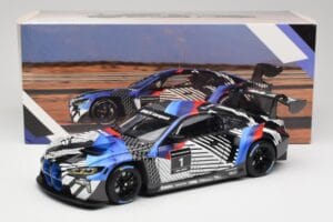 BMW M4 GT3 G82 #1 Test Version 2021 Minichamps 1:18 113222003 Metal — zdjęcie 8 z 8