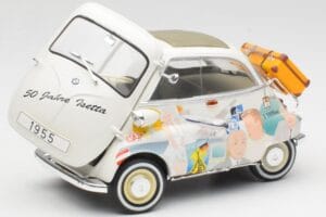 BMW Isetta 250 Revell 1:18 8828 Metal — zdjęcie 2 z 8