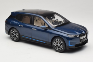 BMW iX Blue Metallic Minichamps 1:18 110023100 Metal — zdjęcie 6 z 8