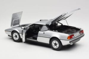 BMW M1 Srebrny Metaliczny Norev 1:18 183226 Metal — zdjęcie 5 z 8