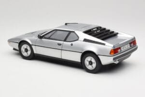 BMW M1 Srebrny Metaliczny Norev 1:18 183226 Metal — zdjęcie 7 z 8