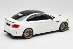 BMW M2 F87 CS Alpine White Złote Felgi Minichamps 1:18 155021020 Metal — zdjęcie 2 z 6