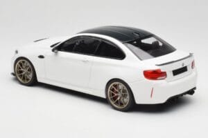 BMW M2 F87 CS Alpine White Złote Felgi Minichamps 1:18 155021020 Metal — zdjęcie 5 z 6