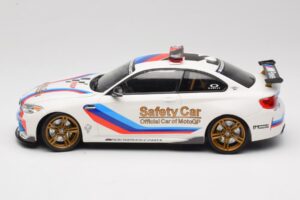 BMW M2 F87 Safety Car MotoGP 2016 Minichamps 1:18 155026105 Metal — zdjęcie 3 z 6