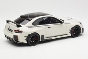 BMW M2 G87 M Performance Biały GT Spirit 1:18 GT476 Żywica — zdjęcie 2 z 6