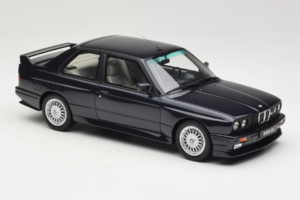 BMW M3 E30 Europameister Macau Blue Otto 1:18 OT1216 Metal — zdjęcie 4 z 6