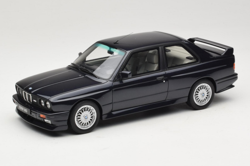 BMW M3 E30 Europameister Macau Blue Otto 1:18 OT1216 Metal