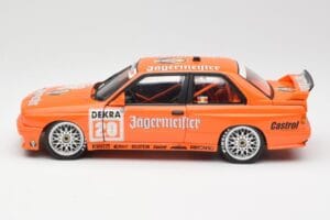 BMW M3 E30 #20 Jagermeister W. Gardner DTM 1992 Minichamps 1:18 180922020-O Metal — zdjęcie 4 z 8