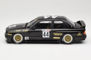 BMW M3 E30 JPS Team BMW #44 J. Richards / T. Longhurst Class Winners Bathurst 1000 1987 Minichamps 1:18 155872044 Metal — zdjęcie 3 z 6