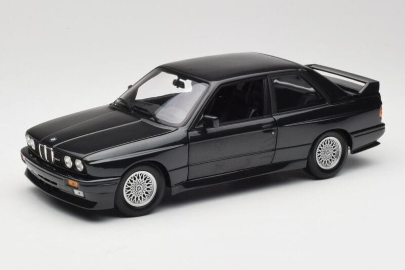 BMW M3 E30 Black Metallic Minichamps 1:18 180020306 Metal