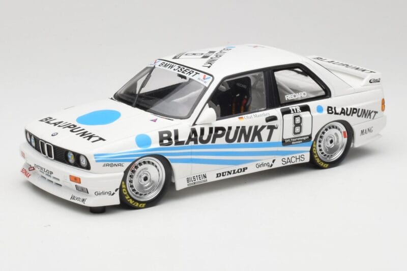 BMW M3 E30 Team Schnitzer #8 O. Manthey DTM 1988 Minichamps 1:18 155882008 Metal