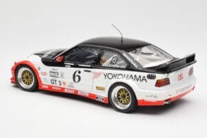 BMW M3 E36 GTR #0 B. Auberlen / M. Simo / P. Cunningham Daytona 24 Hours 1998 UT Models 1:18 39816 Metal — zdjęcie 7 z 8