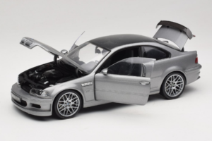 BMW M3 E46 GTR Street Srebrno-Szary Kyosho 1:18 08507S Metal — zdjęcie 2 z 8