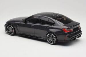 BMW M3 G80 Czarny Metalik Minichamps 1:18 155020202 Metal — zdjęcie 5 z 6