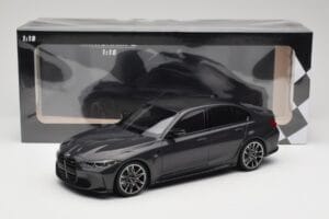 BMW M3 G80 Czarny Metalik Minichamps 1:18 155020202 Metal — zdjęcie 6 z 6