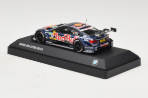 BMW M4 #18 Red Bull A. da Costa BMW Team RBM DTM 2014 Minichamps 1:43 80422364863 Metal — zdjęcie 3 z 5