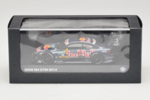 BMW M4 #18 Red Bull A. da Costa BMW Team RBM DTM 2014 Minichamps 1:43 80422364863 Metal — zdjęcie 5 z 5