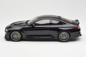 BMW M4 F82 CS Czarny GT Spirit 1:18 GT845 Żywica — zdjęcie 3 z 6