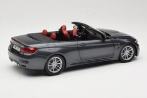 BMW M4 F83 Kabriolet Mineral Grey Paragon 1:18 80432339610 Metal — zdjęcie 3 z 8