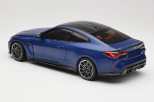 BMW M4 G82 Niebieski Metallic Minichamps 1:18 113020123 Metal — zdjęcie 7 z 8