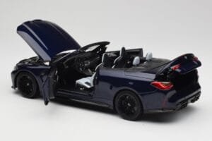 BMW M4 G82 Kabriolet Niebieski Metallic Minichamps 1:18 110021031 Metal — zdjęcie 5 z 8