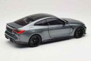 BMW M4 G82 Szary Metallic Minichamps 1:18 113020124 Metal — zdjęcie 3 z 8