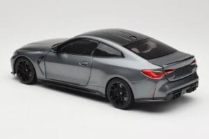 BMW M4 G82 Szary Metallic Minichamps 1:18 113020124 Metal — zdjęcie 5 z 8