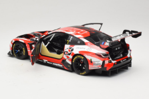 BMW M4 GT3 LMGT3 #31 D. Leung / S. Gelael / A. Farfus Team WRT 2nd Place 24 Hours of Le Mans 2024 Minichamps 1:18 113242431 M — zdjęcie 5 z 8