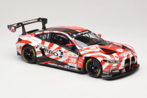 BMW M4 GT3 LMGT3 #31 D. Leung / S. Gelael / A. Farfus Team WRT 2nd Place 24 Hours of Le Mans 2024 Minichamps 1:18 113242431 M — zdjęcie 6 z 8