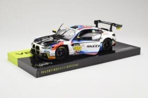 BMW M4 GT3 Team WRT #46 V. Rossi / R. Marciello / M. Martin 12 Hours of Bathurst 2024 Minichamps 1:18 113242046 Metal — zdjęcie 2 z 8